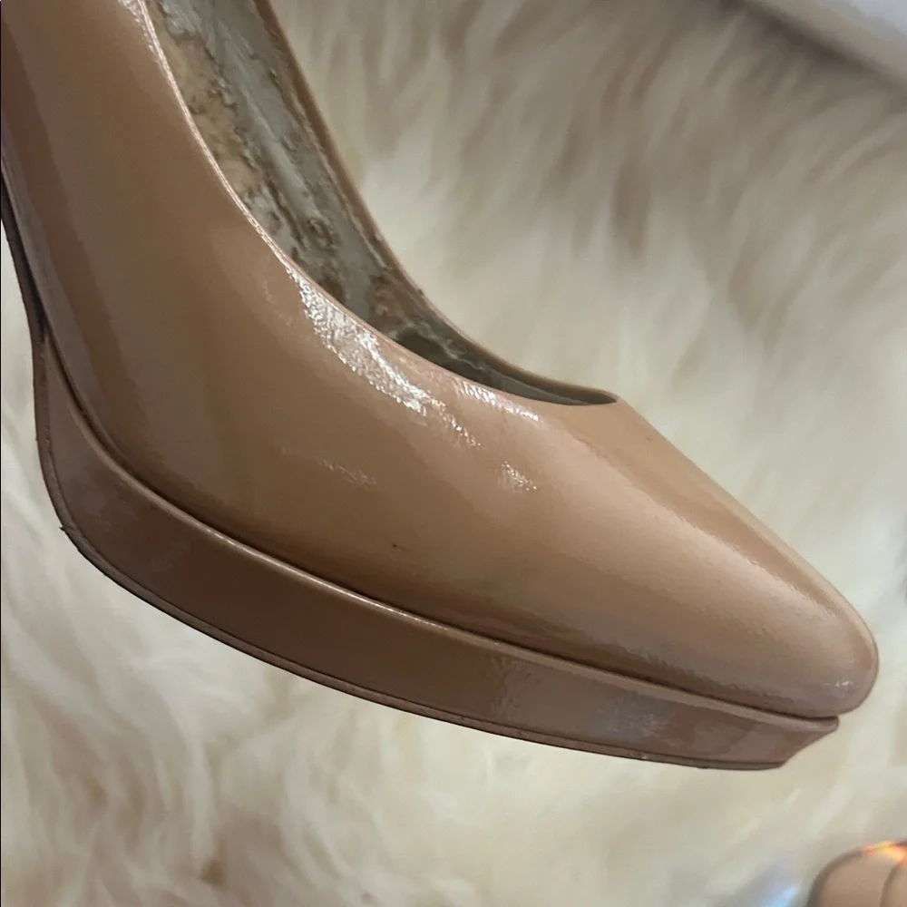 COACH Womens Beige Giovanna Patent Leather Heels Sz 7.5 - Picture 14 of 17
